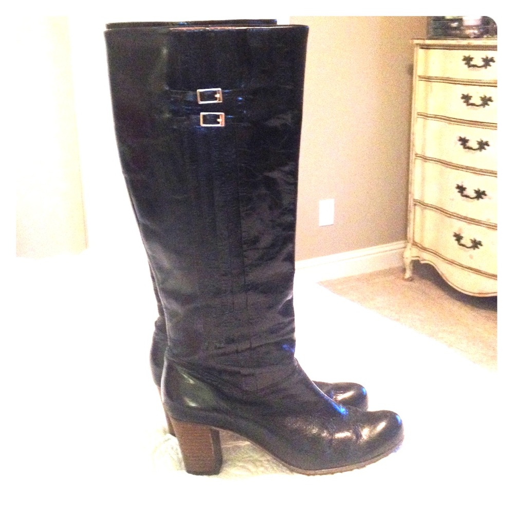 Frye Nora 16L Pleated Boot
